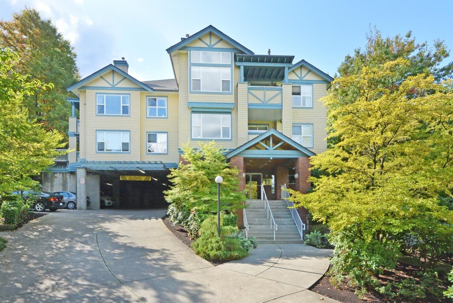 I have sold a property at 307 5281 OAKMOUNT CRES in Burnaby
