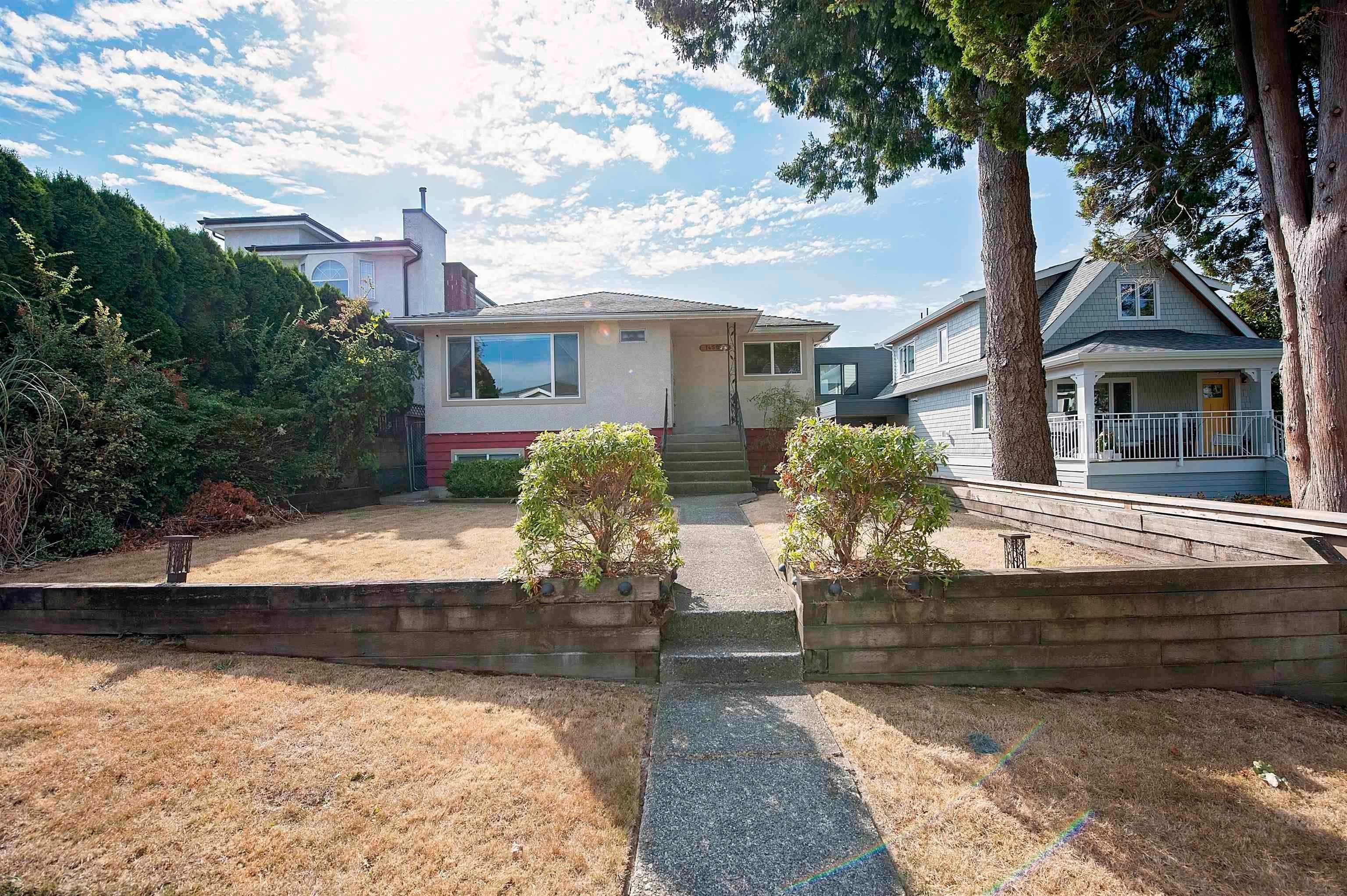 I have sold a property at 1450 30TH AVE E in Vancouver

